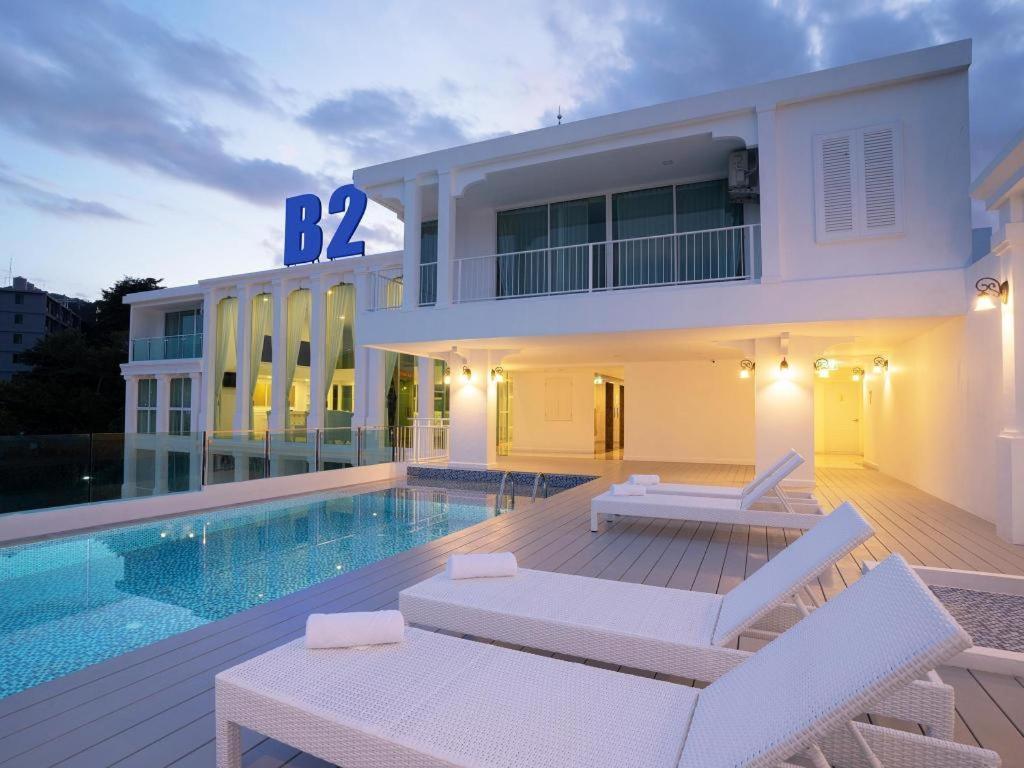 B2 Phuket Premier Hotel Patong Exteriör bild
